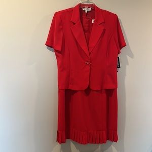 Women’s 18 Danny & Nicole 2 piece Red Dress and Jacket w/ sheer short sleeves